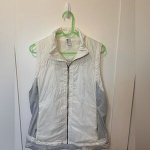 White & grey trim outdoor vest, XL